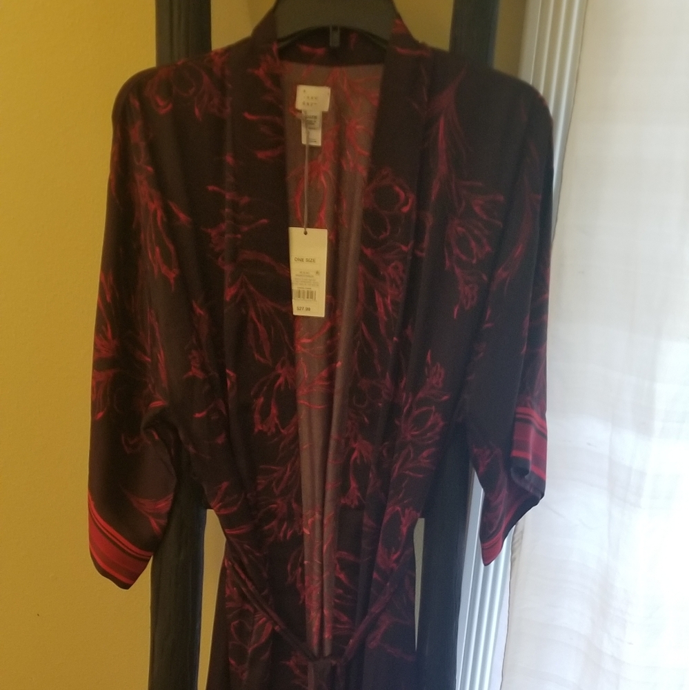 Kimono A New Day brand